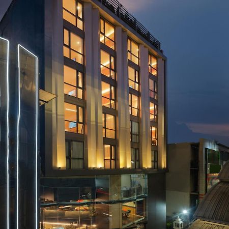 Hotel Lumen Bangkok Udomsuk Station Esterno foto