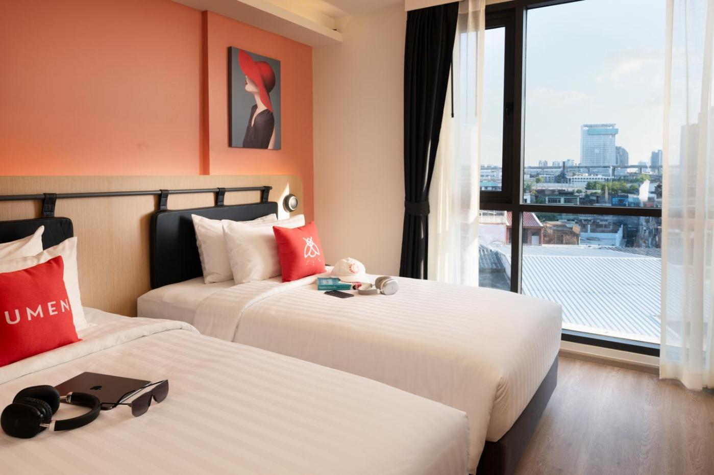 Hotel Lumen Bangkok Udomsuk Station Esterno foto